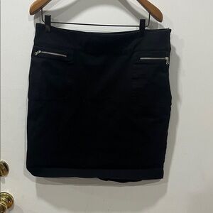 Lauren Ralph Lauren Black Mini Skirt with Zipper Details